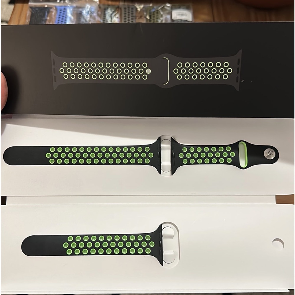 Apple watch Nike band Lime Blast/Black 44mm